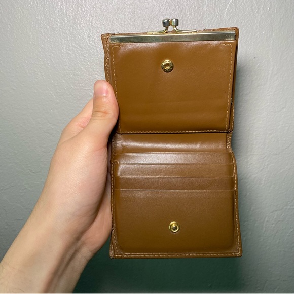 BURBERRY Leather-Trimmed Check Wallet - Picture 6 of 11